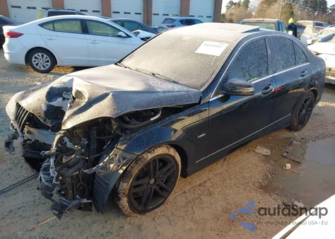 2012 Mercedes-Benz C 250 Sport from USA, damaged, VIN WDDGF4HB3CR216232